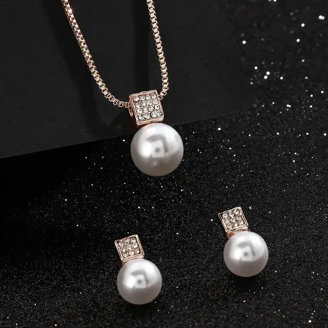 Ladies Women Elegant Imitation Pearl Necklace Earrings Rhinestones Geometry Necklaces Bride Wedding Party Jewellery Set Gifts New