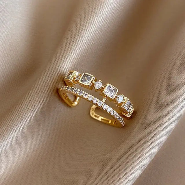 New Exquisite Geometric Round Ring Women's Fashion Luxury Zircon Finger Ring Simple Temperament Versatile Jewelry